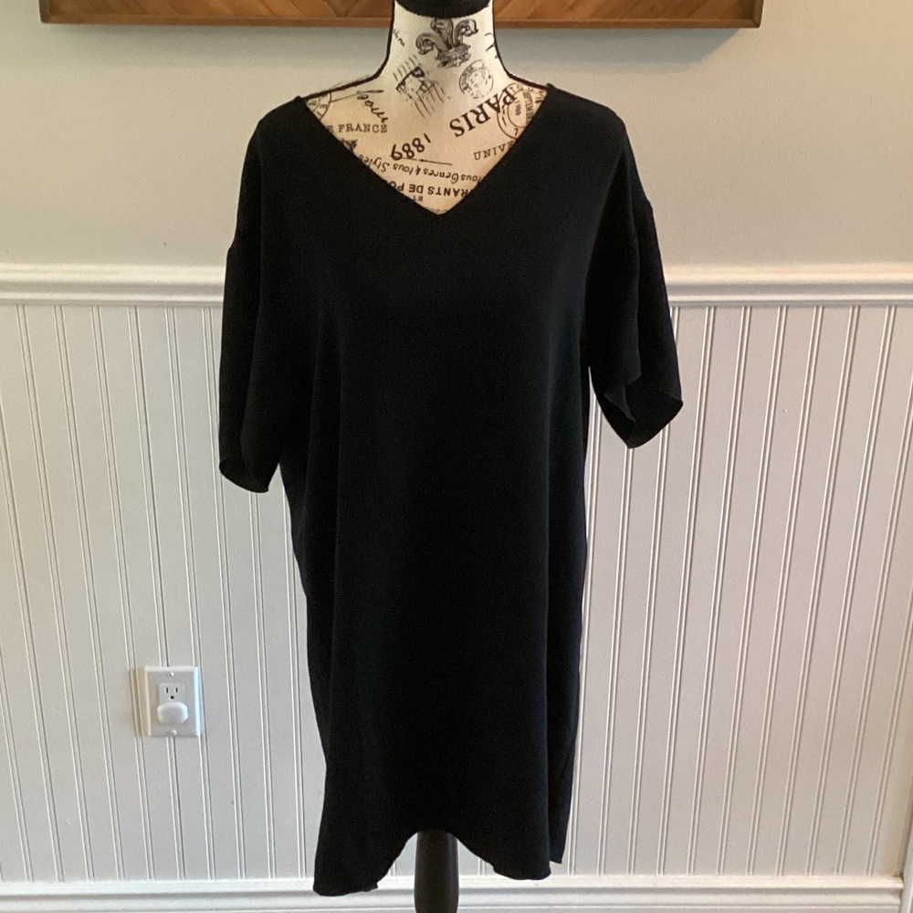 Babaton Black V-Neck Dress
